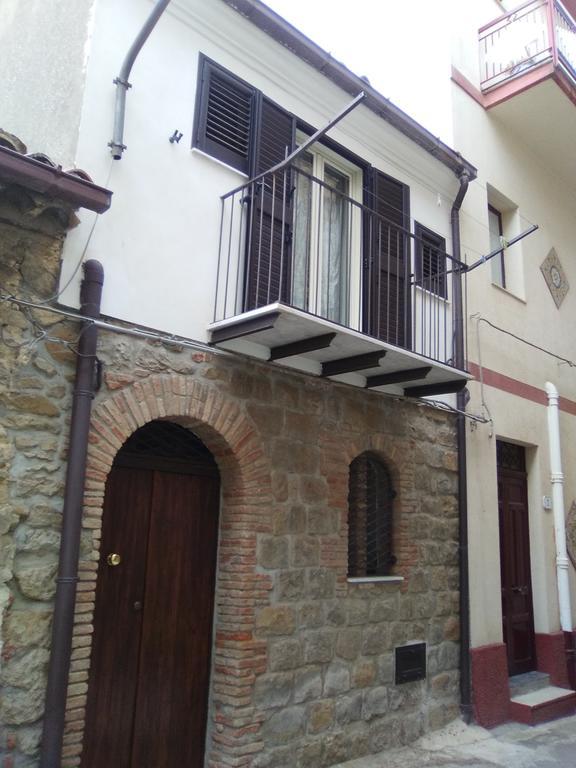 Arte Mare e Cultura Villa Pettineo Exterior foto